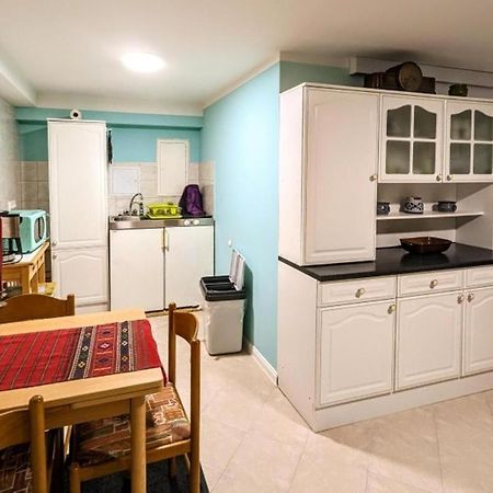 Ferienwohnung Lena In Schwerin- Wickendorf Schwerin  Luaran gambar